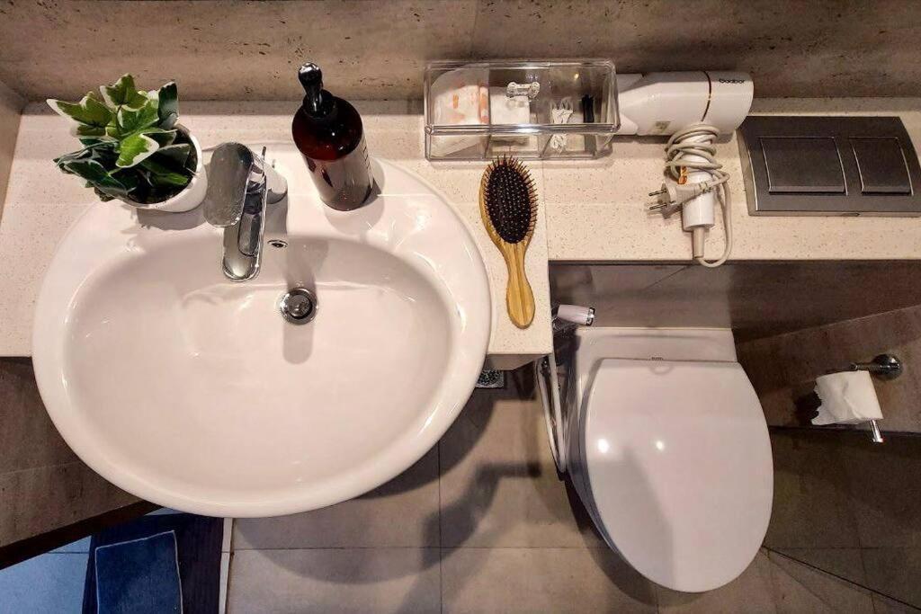 2 Bed Room Apartment In West Τζακάρτα Εξωτερικό φωτογραφία