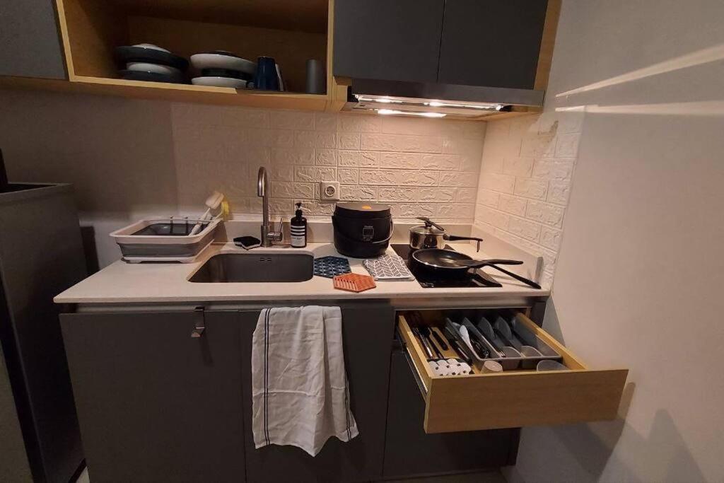 2 Bed Room Apartment In West Τζακάρτα Εξωτερικό φωτογραφία